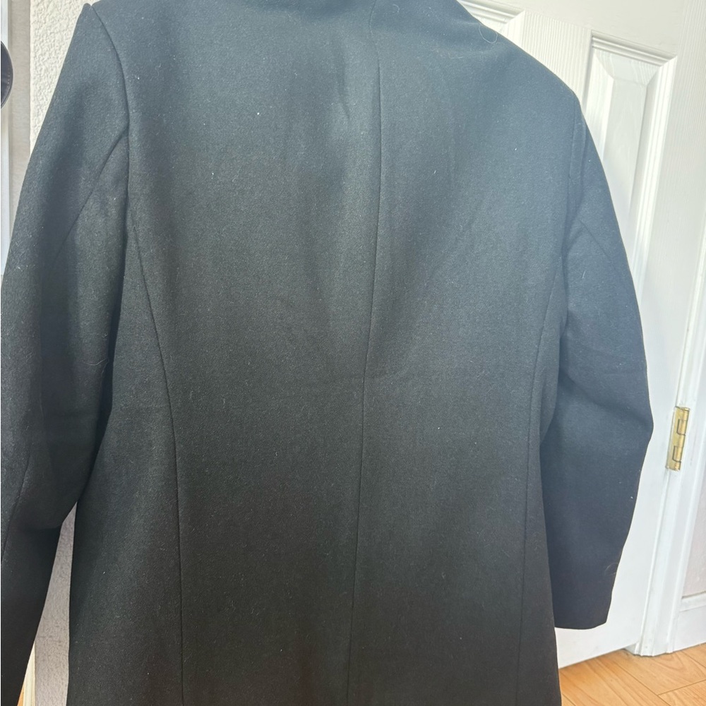 Classic Black Wool Button-Front Coat - image 2